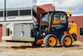 Skid steer loaders for sale in Vineland, ON